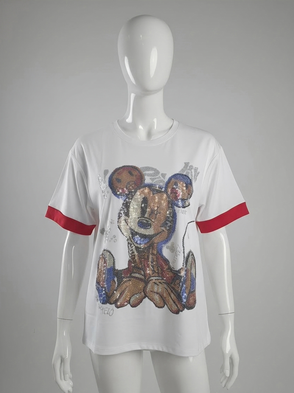 One-size shirt, fully embellished with rhinestones—very beautiful.